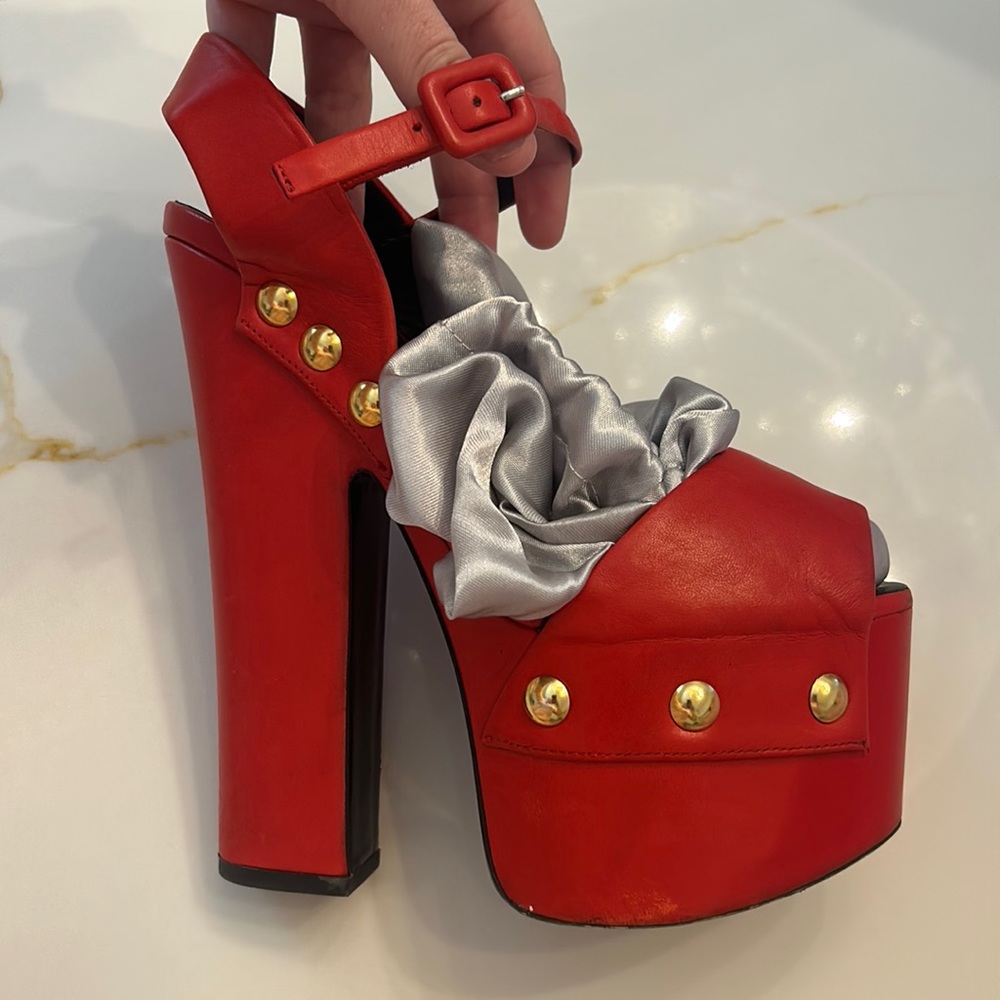 Guiseppe Zanotti red heels